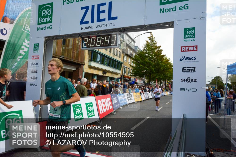 20.09.2026 - PSD Bank Halbmarathon LAZAROV Photography http://msf.ph/oto/10554595 20.09.2026 12:08:42 Ziel 1229, 2478, 2522, 2941, 4511, 4613 meine-sportfotos.de