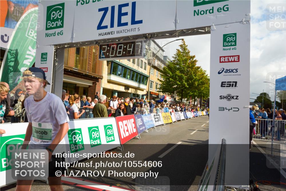 20.09.2026 - PSD Bank Halbmarathon LAZAROV Photography http://msf.ph/oto/10554606 20.09.2026 12:08:47 Ziel 2522, 4511, 4613 meine-sportfotos.de