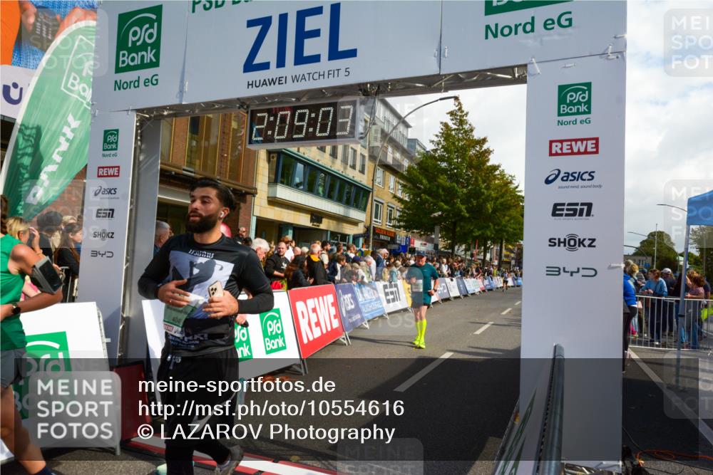 20.09.2026 - PSD Bank Halbmarathon LAZAROV Photography http://msf.ph/oto/10554616 20.09.2026 12:09:02 Ziel 1290, 1534, 2188, 2621, 3250, 3279, 3690, 4046 meine-sportfotos.de