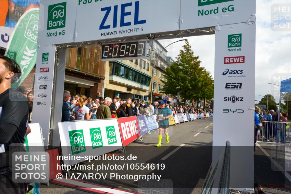 20.09.2026 - PSD Bank Halbmarathon LAZAROV Photography http://msf.ph/oto/10554619 20.09.2026 12:09:03 Ziel 1290, 1534, 2188, 2621, 3250, 3279, 3690, 4046 meine-sportfotos.de
