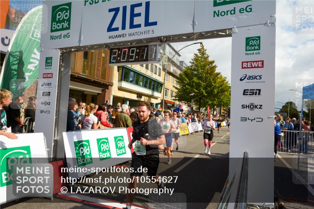 20.09.2026 - PSD Bank Halbmarathon LAZAROV Photography http://msf.ph/oto/10554627 20.09.2026 12:09:11 Ziel 1065, 1066, 1290, 1534, 1945, 2188, 2405, 3250, 3432, 4240, 4559 meine-sportfotos.de