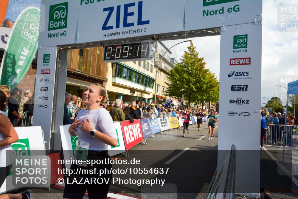 20.09.2026 - PSD Bank Halbmarathon LAZAROV Photography http://msf.ph/oto/10554637 20.09.2026 12:09:13 Ziel 1065, 1066, 1290, 1534, 1945, 2188, 2405, 3250, 3432, 4240, 4559 meine-sportfotos.de