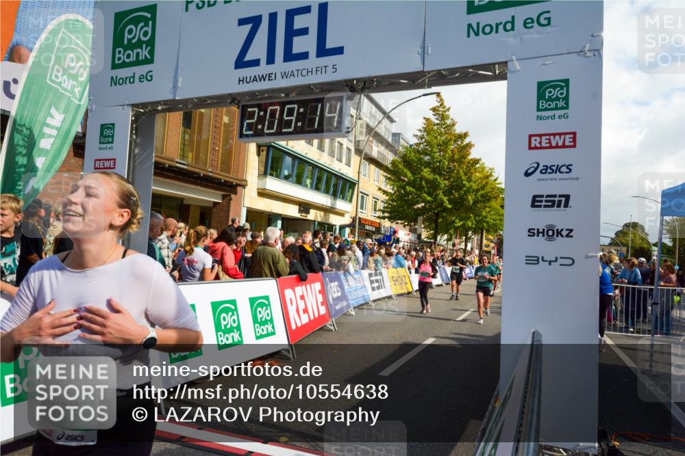 20.09.2026 - PSD Bank Halbmarathon LAZAROV Photography http://msf.ph/oto/10554638 20.09.2026 12:09:13 Ziel 1065, 1066, 1290, 1534, 1945, 2188, 2405, 3250, 3432, 4240, 4559 meine-sportfotos.de