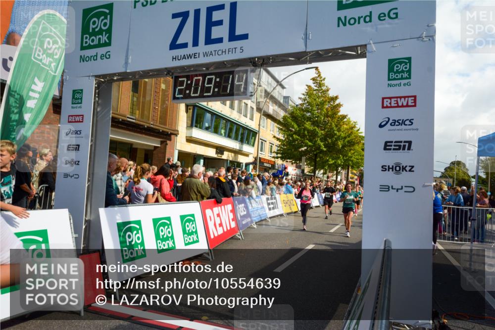 20.09.2026 - PSD Bank Halbmarathon LAZAROV Photography http://msf.ph/oto/10554639 20.09.2026 12:09:13 Ziel 1065, 1066, 1290, 1534, 1945, 2188, 2405, 3250, 3432, 4240, 4559 meine-sportfotos.de