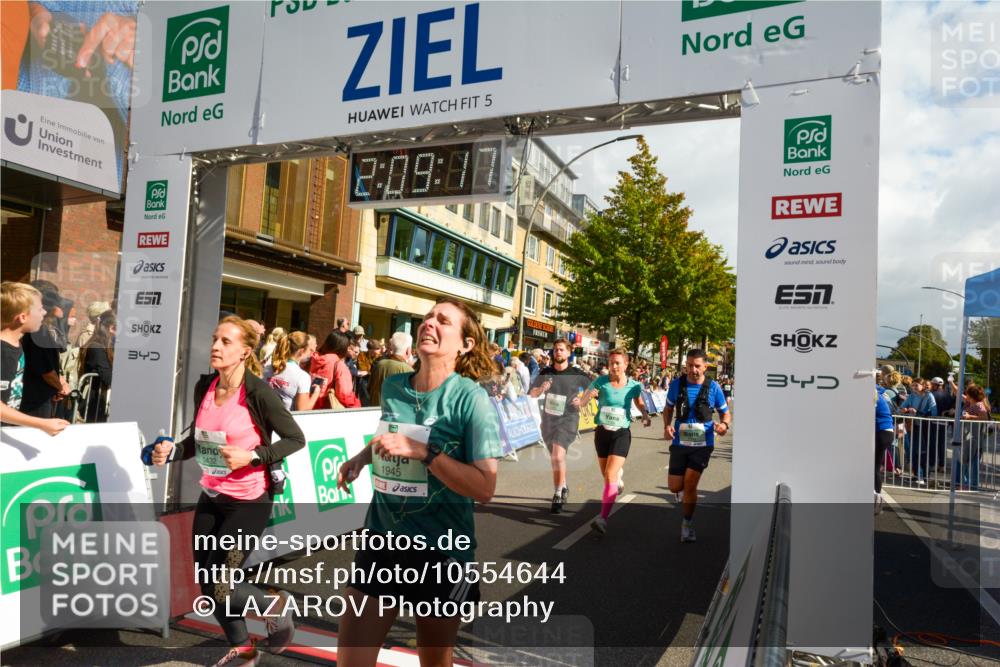 20.09.2026 - PSD Bank Halbmarathon LAZAROV Photography http://msf.ph/oto/10554644 20.09.2026 12:09:16 Ziel 1065, 1066, 1290, 1534, 1945, 2188, 2405, 3250, 3432, 3658, 4064, 4240, 4559 meine-sportfotos.de