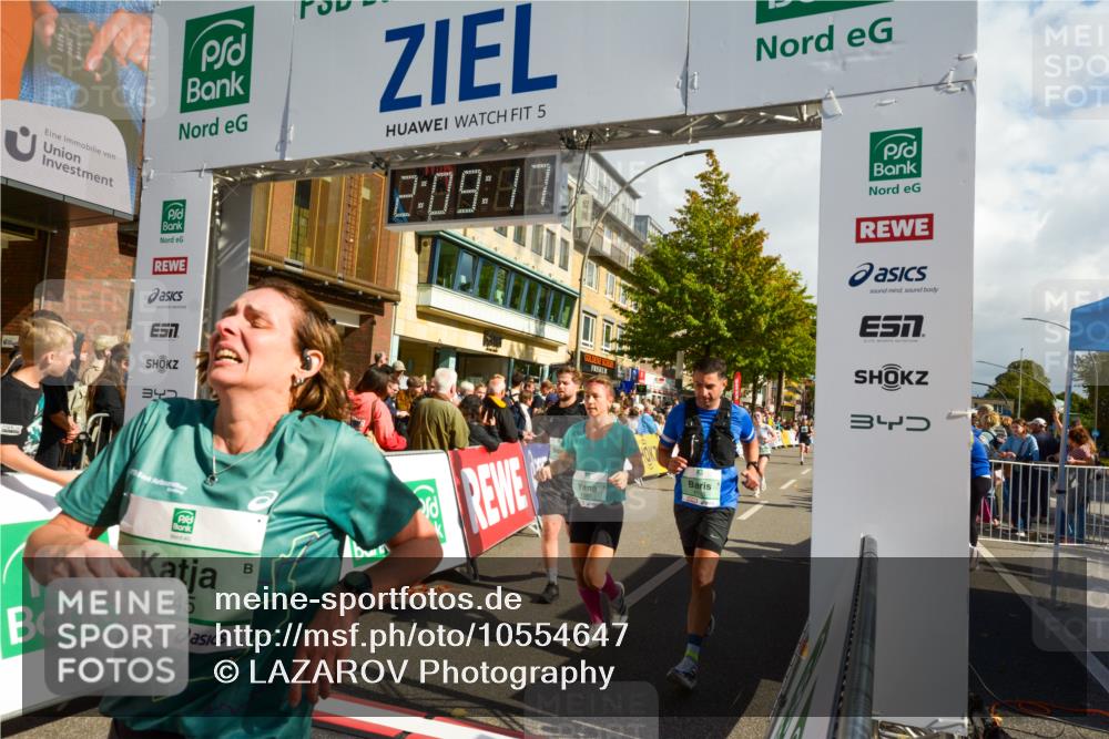 20.09.2026 - PSD Bank Halbmarathon LAZAROV Photography http://msf.ph/oto/10554647 20.09.2026 12:09:17 Ziel 1065, 1066, 1290, 1534, 1945, 2188, 2405, 3250, 3432, 3658, 4064, 4240, 4559 meine-sportfotos.de
