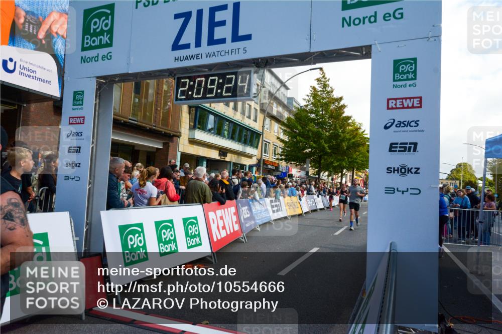 20.09.2026 - PSD Bank Halbmarathon LAZAROV Photography http://msf.ph/oto/10554666 20.09.2026 12:09:24 Ziel 1031, 1065, 1176, 2405, 2526, 3137, 3339, 3658, 3813, 4064, 4233, 4234, 4240, 4559, 4563 meine-sportfotos.de