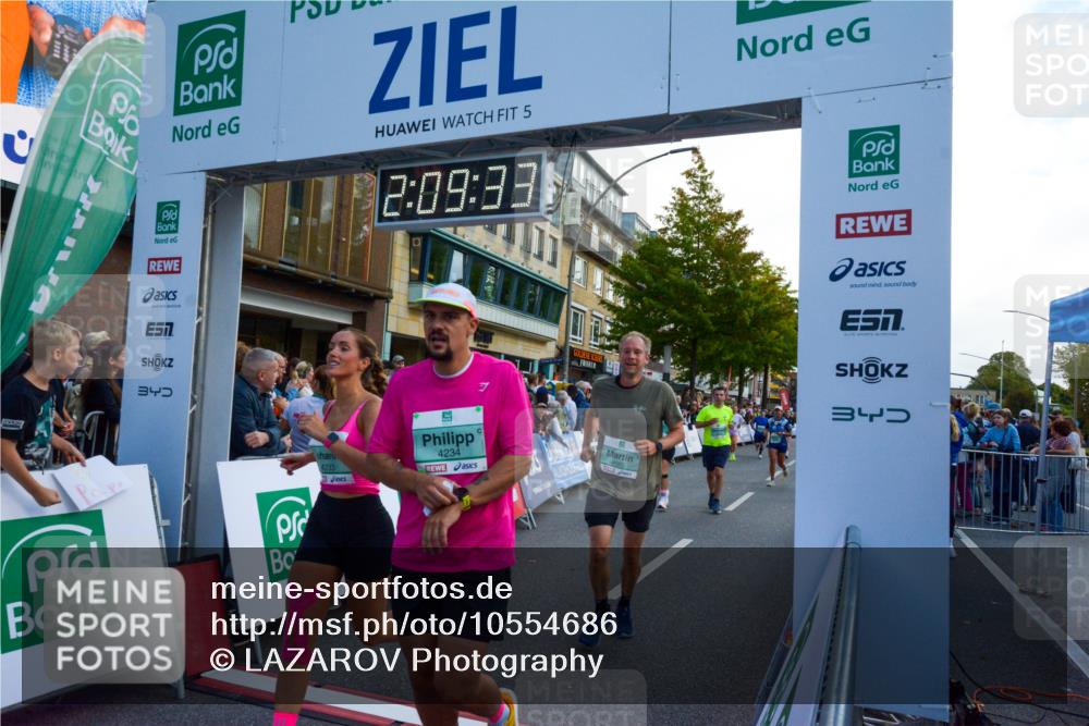 20.09.2026 - PSD Bank Halbmarathon LAZAROV Photography http://msf.ph/oto/10554686 20.09.2026 12:09:32 Ziel 1031, 1167, 1176, 2025, 2198, 2526, 3137, 3339, 3658, 3813, 3816, 4030, 4064, 4233, 4234, 4563 meine-sportfotos.de