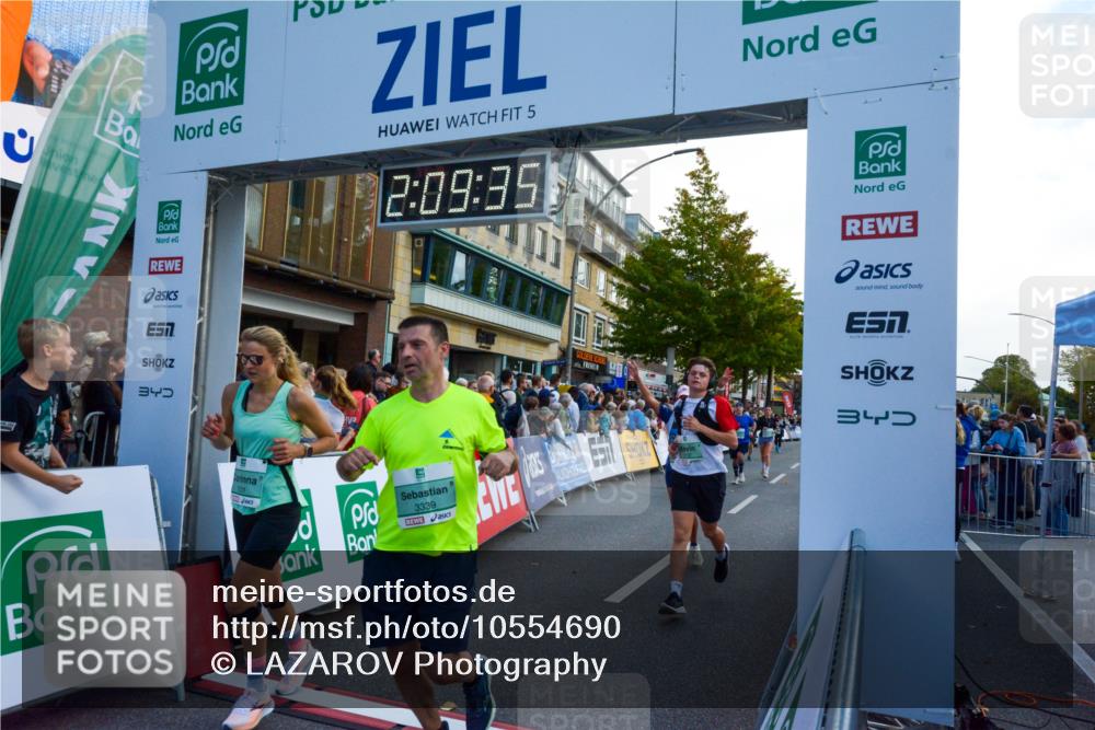 20.09.2026 - PSD Bank Halbmarathon LAZAROV Photography http://msf.ph/oto/10554690 20.09.2026 12:09:35 Ziel 1031, 1167, 1176, 2025, 2198, 2526, 3137, 3339, 3813, 3816, 4030, 4233, 4234, 4563 meine-sportfotos.de