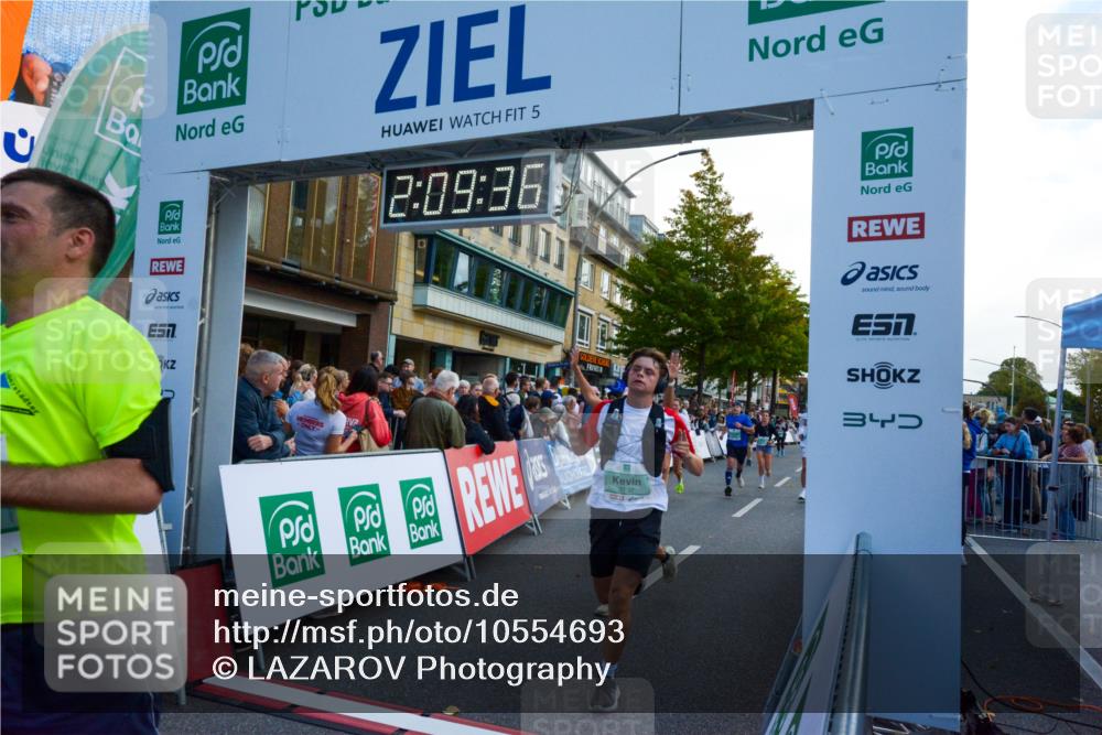 20.09.2026 - PSD Bank Halbmarathon LAZAROV Photography http://msf.ph/oto/10554693 20.09.2026 12:09:35 Ziel 1031, 1167, 1176, 2025, 2198, 2526, 3137, 3339, 3813, 3816, 4030, 4233, 4234, 4563 meine-sportfotos.de