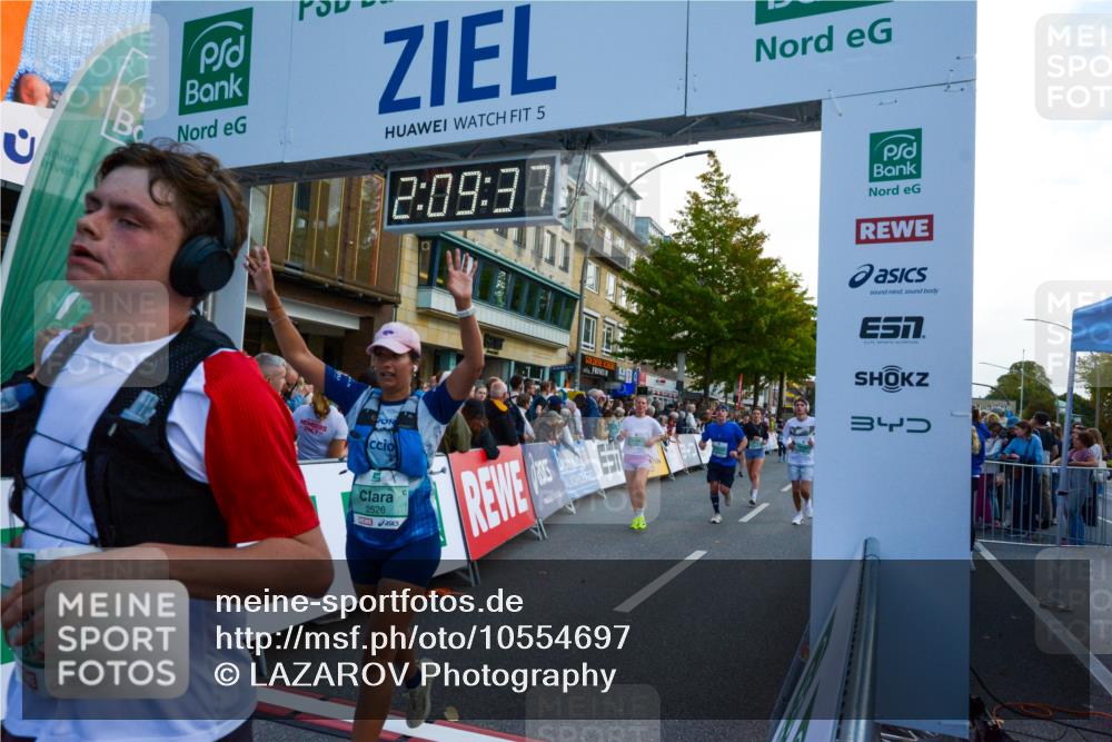 20.09.2026 - PSD Bank Halbmarathon LAZAROV Photography http://msf.ph/oto/10554697 20.09.2026 12:09:36 Ziel 1031, 1167, 1176, 1923, 2004, 2025, 2198, 2526, 3137, 3339, 3813, 3816, 4030, 4233, 4234, 4563 meine-sportfotos.de