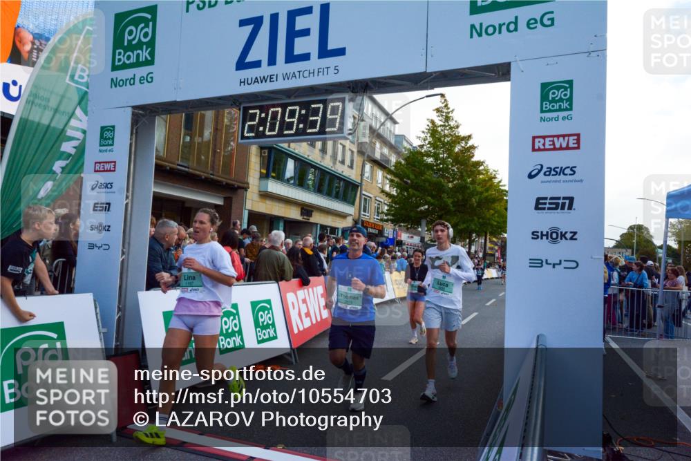 20.09.2026 - PSD Bank Halbmarathon LAZAROV Photography http://msf.ph/oto/10554703 20.09.2026 12:09:38 Ziel 1031, 1167, 1772, 1923, 2004, 2025, 2198, 2526, 3137, 3339, 3816, 4030, 4185, 4233, 4234, 4563 meine-sportfotos.de