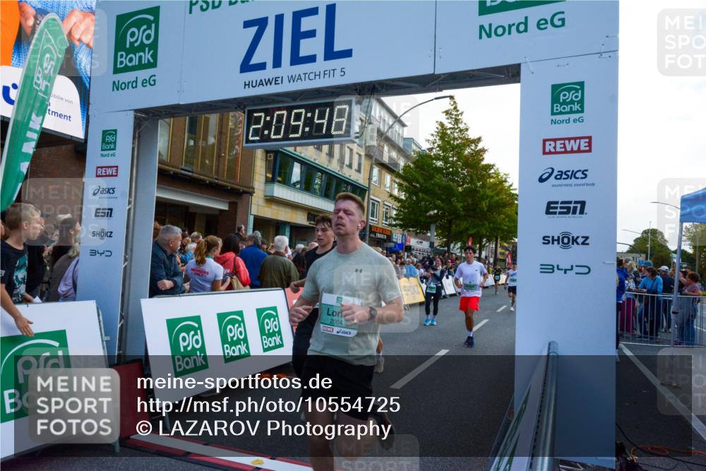 20.09.2026 - PSD Bank Halbmarathon LAZAROV Photography http://msf.ph/oto/10554725 20.09.2026 12:09:47 Ziel 1772, 1923, 2004, 2018, 2025, 2434, 2599, 4185, 4196, 4703, 4715 meine-sportfotos.de