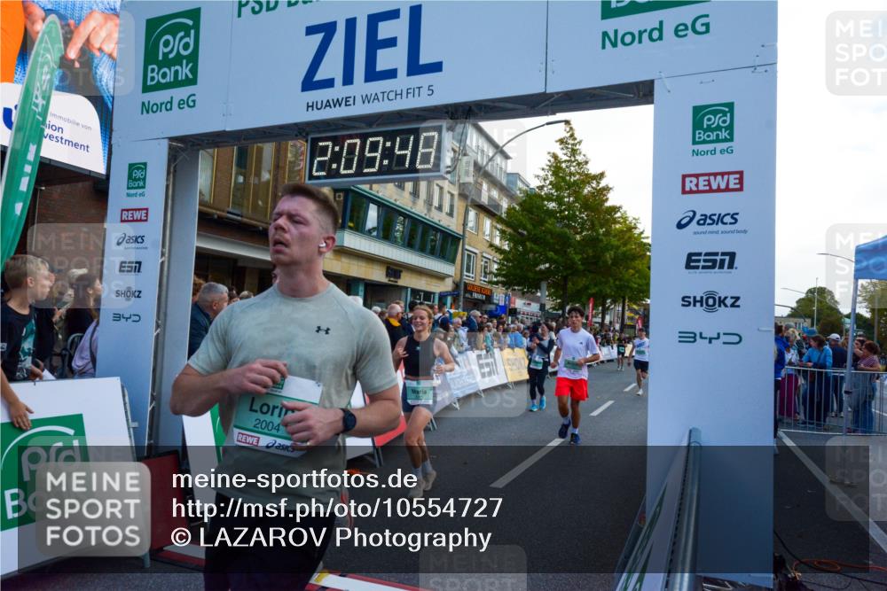 20.09.2026 - PSD Bank Halbmarathon LAZAROV Photography http://msf.ph/oto/10554727 20.09.2026 12:09:48 Ziel 1772, 1923, 2004, 2018, 2025, 2434, 2599, 4185, 4196, 4703, 4715 meine-sportfotos.de