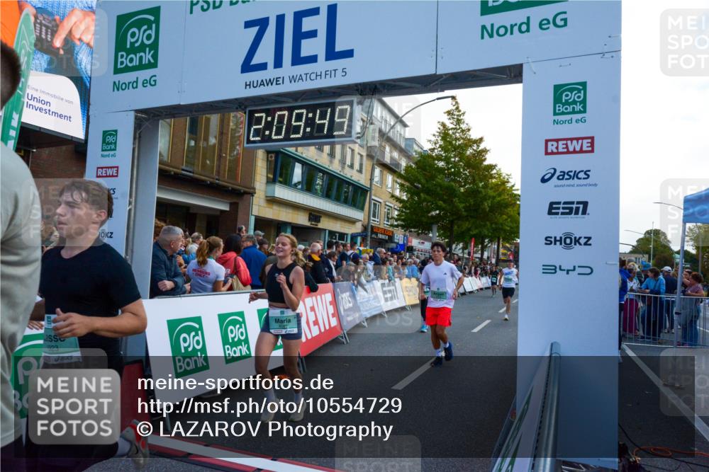 20.09.2026 - PSD Bank Halbmarathon LAZAROV Photography http://msf.ph/oto/10554729 20.09.2026 12:09:48 Ziel 1772, 1923, 2004, 2018, 2025, 2434, 2599, 4185, 4196, 4703, 4715 meine-sportfotos.de