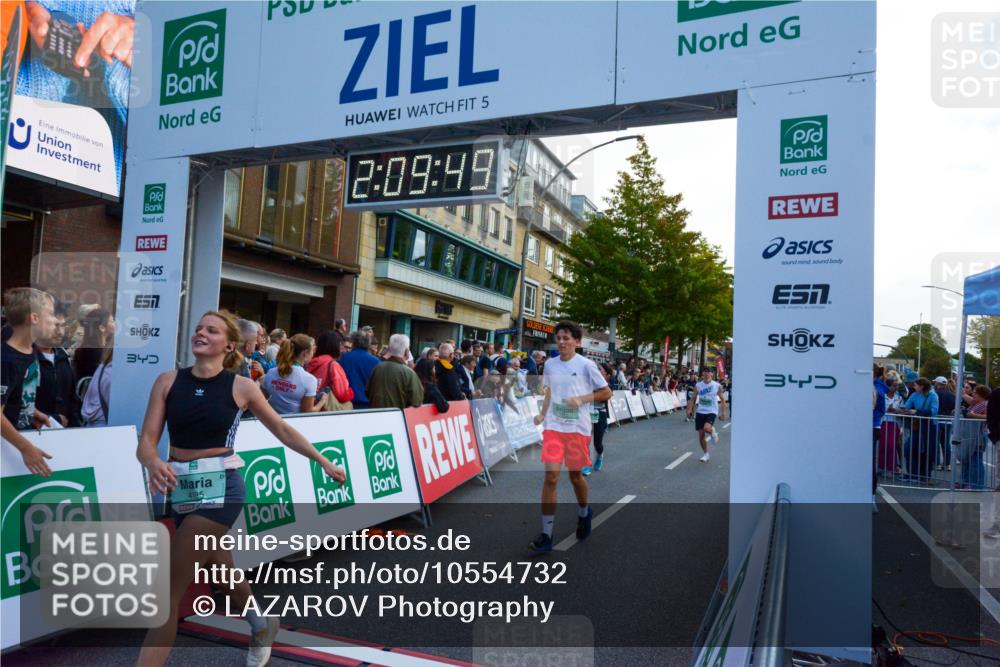 20.09.2026 - PSD Bank Halbmarathon LAZAROV Photography http://msf.ph/oto/10554732 20.09.2026 12:09:49 Ziel 1772, 1923, 2004, 2018, 2434, 2599, 4185, 4196, 4703, 4715 meine-sportfotos.de