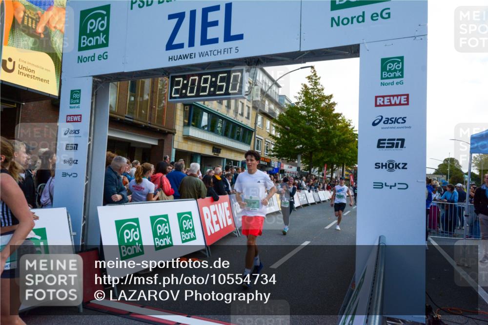 20.09.2026 - PSD Bank Halbmarathon LAZAROV Photography http://msf.ph/oto/10554734 20.09.2026 12:09:49 Ziel 1772, 1923, 2004, 2018, 2434, 2599, 4185, 4196, 4703, 4715 meine-sportfotos.de