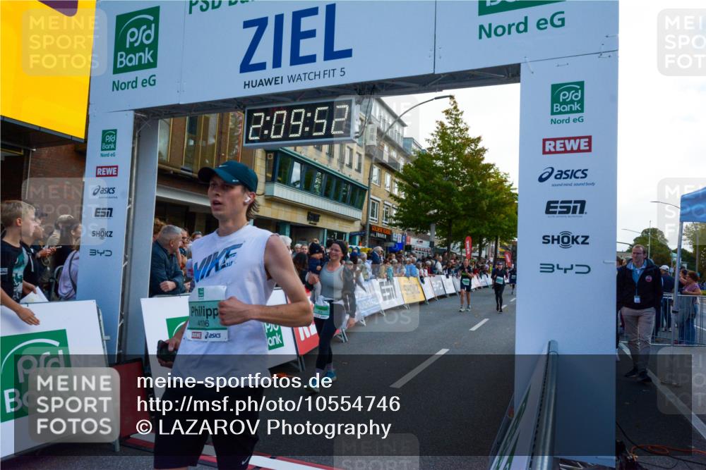 20.09.2026 - PSD Bank Halbmarathon LAZAROV Photography http://msf.ph/oto/10554746 20.09.2026 12:09:52 Ziel 1772, 1923, 2004, 2018, 2434, 2497, 2599, 4185, 4196, 4703, 4715 meine-sportfotos.de