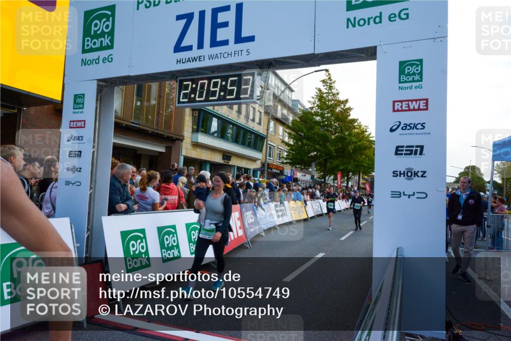 20.09.2026 - PSD Bank Halbmarathon LAZAROV Photography http://msf.ph/oto/10554749 20.09.2026 12:09:52 Ziel 1772, 1923, 2004, 2018, 2434, 2497, 2599, 4185, 4196, 4703, 4715 meine-sportfotos.de