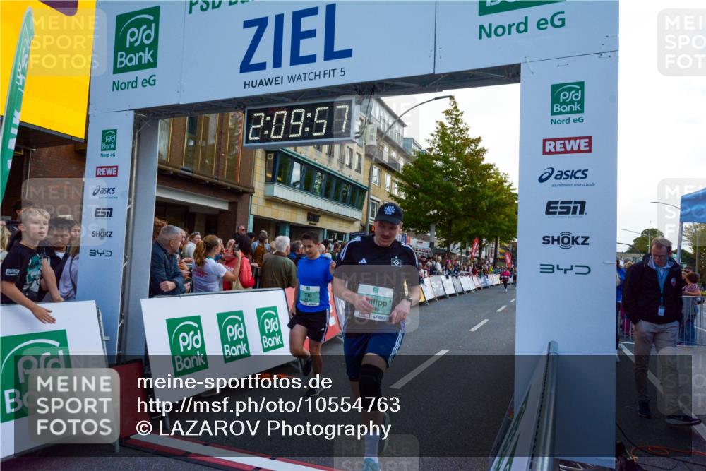 20.09.2026 - PSD Bank Halbmarathon LAZAROV Photography http://msf.ph/oto/10554763 20.09.2026 12:09:57 Ziel 1180, 1942, 2018, 2278, 2434, 2497, 2599, 2667, 3338, 4196, 4397, 4703, 4715 meine-sportfotos.de