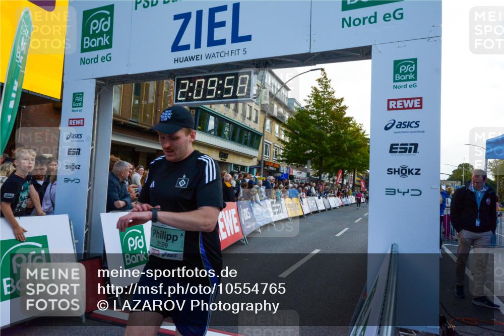 20.09.2026 - PSD Bank Halbmarathon LAZAROV Photography http://msf.ph/oto/10554765 20.09.2026 12:09:57 Ziel 1180, 1942, 2018, 2278, 2434, 2497, 2599, 2667, 3338, 4196, 4397, 4703, 4715 meine-sportfotos.de