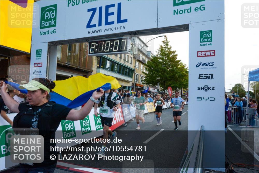 20.09.2026 - PSD Bank Halbmarathon LAZAROV Photography http://msf.ph/oto/10554781 20.09.2026 12:10:07 Ziel 1075, 1076, 1179, 1180, 1942, 2278, 2497, 2667, 2826, 2963, 3338, 3897, 4301, 4397, 4490 meine-sportfotos.de
