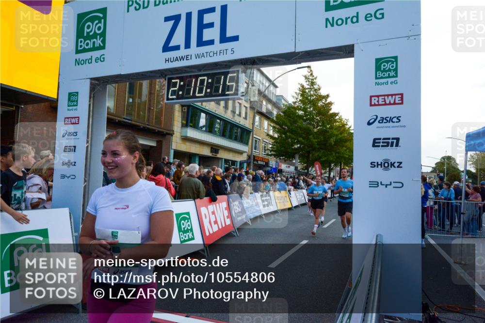 20.09.2026 - PSD Bank Halbmarathon LAZAROV Photography http://msf.ph/oto/10554806 20.09.2026 12:10:15 Ziel 1075, 1076, 1179, 1878, 2163, 2826, 2963, 3338, 3391, 3742, 3897, 4301, 4490 meine-sportfotos.de