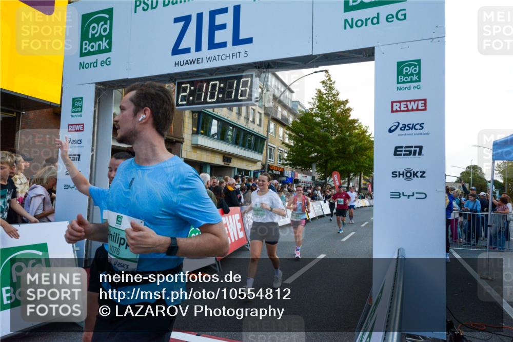 20.09.2026 - PSD Bank Halbmarathon LAZAROV Photography http://msf.ph/oto/10554812 20.09.2026 12:10:17 Ziel 1075, 1076, 1179, 1878, 2163, 2826, 2963, 3391, 3742, 3897, 4301, 4490, 4576, 4577 meine-sportfotos.de