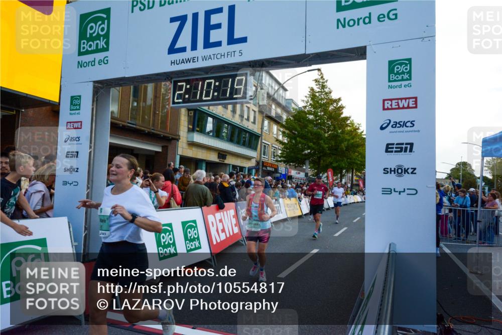 20.09.2026 - PSD Bank Halbmarathon LAZAROV Photography http://msf.ph/oto/10554817 20.09.2026 12:10:18 Ziel 1075, 1076, 1878, 2163, 2826, 3391, 3742, 3897, 4301, 4490, 4576, 4577 meine-sportfotos.de