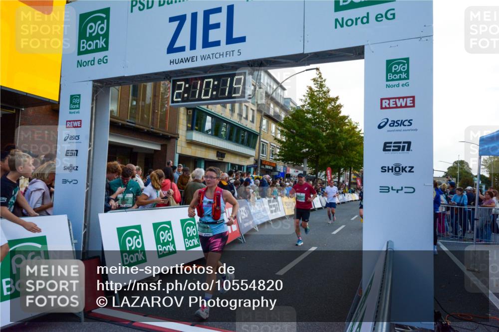 20.09.2026 - PSD Bank Halbmarathon LAZAROV Photography http://msf.ph/oto/10554820 20.09.2026 12:10:19 Ziel 1075, 1076, 1878, 2163, 2826, 3391, 3742, 3897, 4301, 4490, 4576, 4577 meine-sportfotos.de