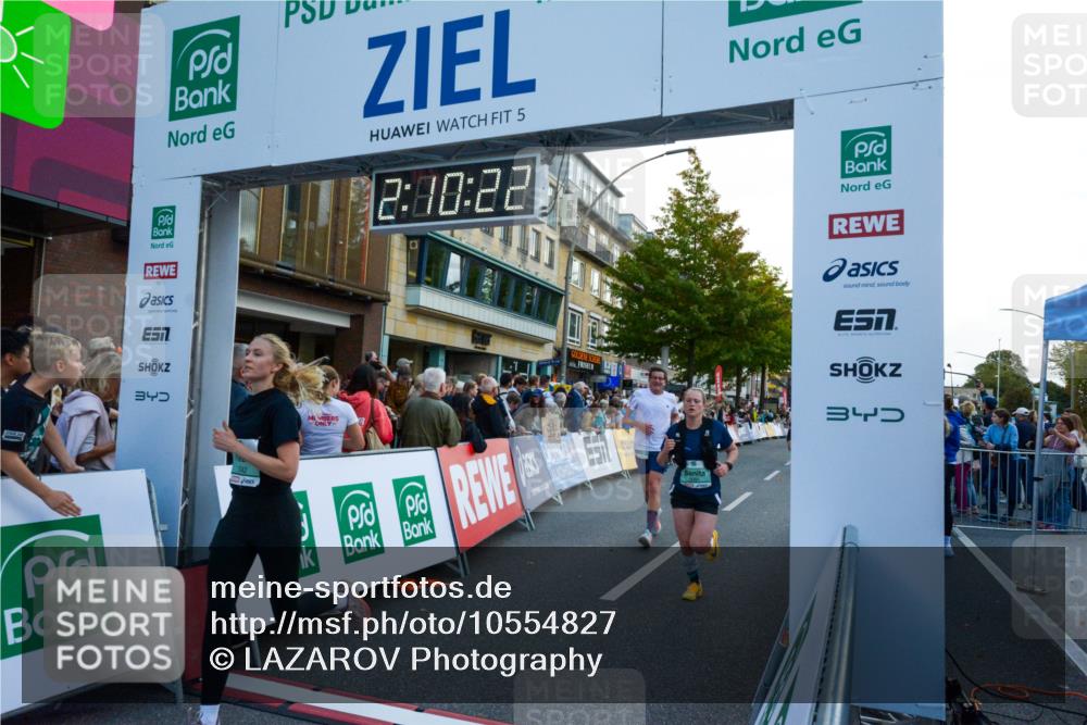 20.09.2026 - PSD Bank Halbmarathon LAZAROV Photography http://msf.ph/oto/10554827 20.09.2026 12:10:21 Ziel 1075, 1076, 1878, 2163, 2826, 3391, 3742, 3897, 4576, 4577 meine-sportfotos.de