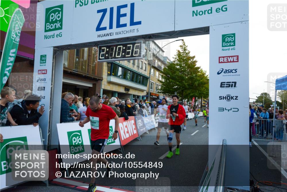 20.09.2026 - PSD Bank Halbmarathon LAZAROV Photography http://msf.ph/oto/10554849 20.09.2026 12:10:35 Ziel 1037, 1303, 1984, 2767, 2768, 3410, 3472, 3829, 4024, 4083, 4316, 4328, 4611 meine-sportfotos.de