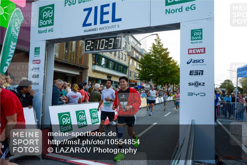 20.09.2026 - PSD Bank Halbmarathon LAZAROV Photography http://msf.ph/oto/10554854 20.09.2026 12:10:36 Ziel 1037, 1303, 1984, 2767, 2768, 3410, 3472, 3829, 4024, 4083, 4316, 4328, 4611 meine-sportfotos.de