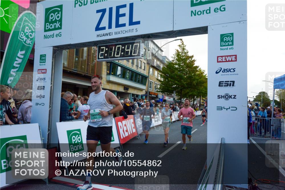 20.09.2026 - PSD Bank Halbmarathon LAZAROV Photography http://msf.ph/oto/10554862 20.09.2026 12:10:39 Ziel 1037, 1303, 1984, 2072, 2767, 2768, 3122, 3410, 3472, 3829, 4024, 4083, 4316, 4328, 4611, 4701 meine-sportfotos.de