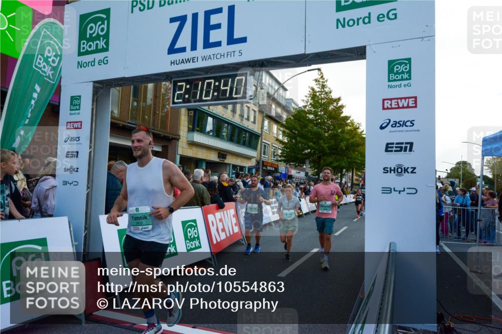 20.09.2026 - PSD Bank Halbmarathon LAZAROV Photography http://msf.ph/oto/10554863 20.09.2026 12:10:39 Ziel 1037, 1303, 1984, 2072, 2767, 2768, 3122, 3410, 3472, 3829, 4024, 4083, 4316, 4328, 4611, 4701 meine-sportfotos.de