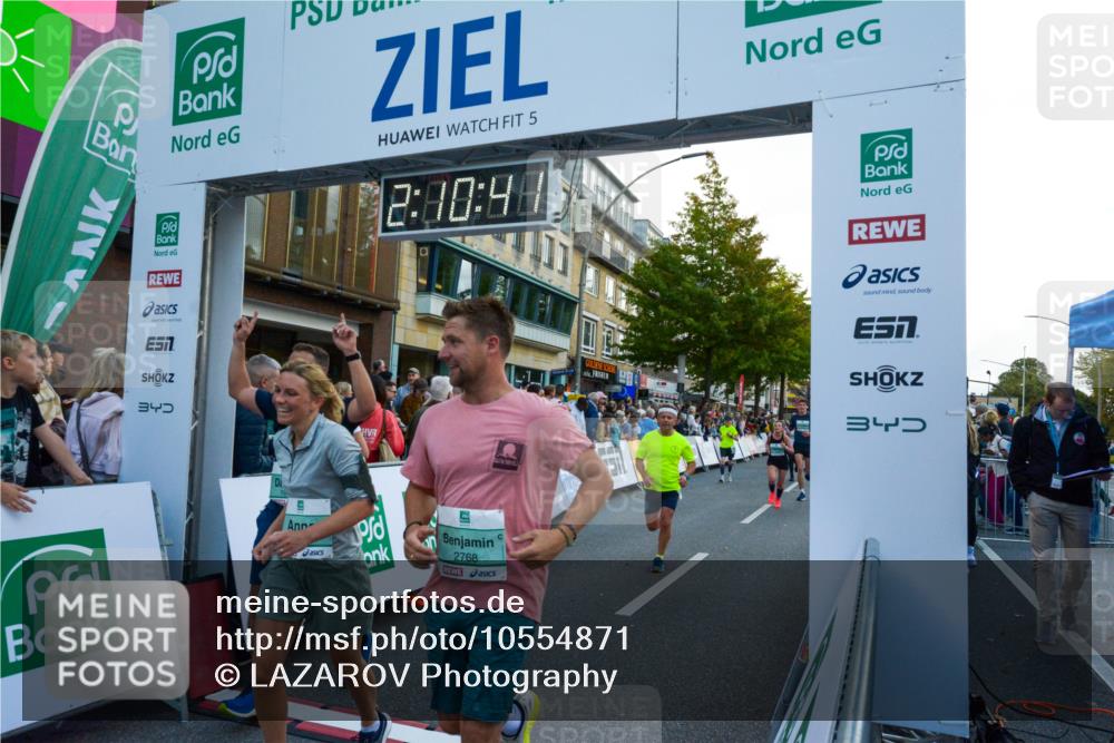 20.09.2026 - PSD Bank Halbmarathon LAZAROV Photography http://msf.ph/oto/10554871 20.09.2026 12:10:41 Ziel 1037, 1303, 1984, 2072, 2767, 2768, 3122, 3410, 3472, 3829, 4024, 4083, 4316, 4328, 4611, 4701 meine-sportfotos.de