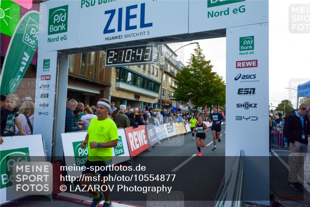 20.09.2026 - PSD Bank Halbmarathon LAZAROV Photography http://msf.ph/oto/10554877 20.09.2026 12:10:42 Ziel 1037, 1303, 1984, 2072, 2767, 2768, 3122, 3410, 3472, 3829, 4024, 4083, 4186, 4316, 4328, 4530, 4611, 4701 meine-sportfotos.de