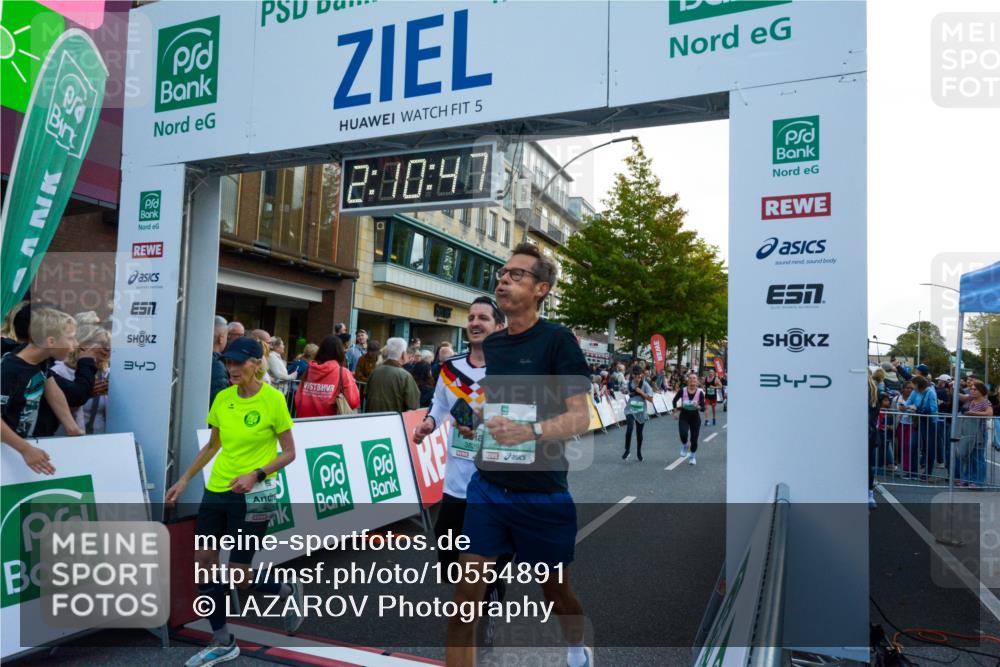 20.09.2026 - PSD Bank Halbmarathon LAZAROV Photography http://msf.ph/oto/10554891 20.09.2026 12:10:46 Ziel 1037, 1303, 1569, 1984, 2072, 2767, 2768, 3122, 3472, 3475, 3829, 4024, 4083, 4186, 4530, 4701 meine-sportfotos.de