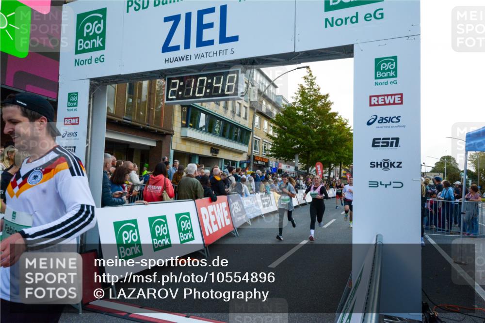20.09.2026 - PSD Bank Halbmarathon LAZAROV Photography http://msf.ph/oto/10554896 20.09.2026 12:10:47 Ziel 1037, 1303, 1569, 1984, 2072, 2767, 2768, 3122, 3344, 3472, 3475, 3829, 3877, 4024, 4083, 4186, 4530, 4701 meine-sportfotos.de