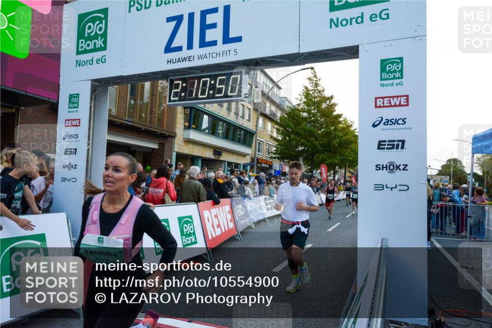 20.09.2026 - PSD Bank Halbmarathon LAZAROV Photography http://msf.ph/oto/10554900 20.09.2026 12:10:49 Ziel 1037, 1303, 1569, 2072, 3122, 3344, 3396, 3472, 3475, 3680, 3829, 3877, 4024, 4083, 4186, 4530, 4701 meine-sportfotos.de