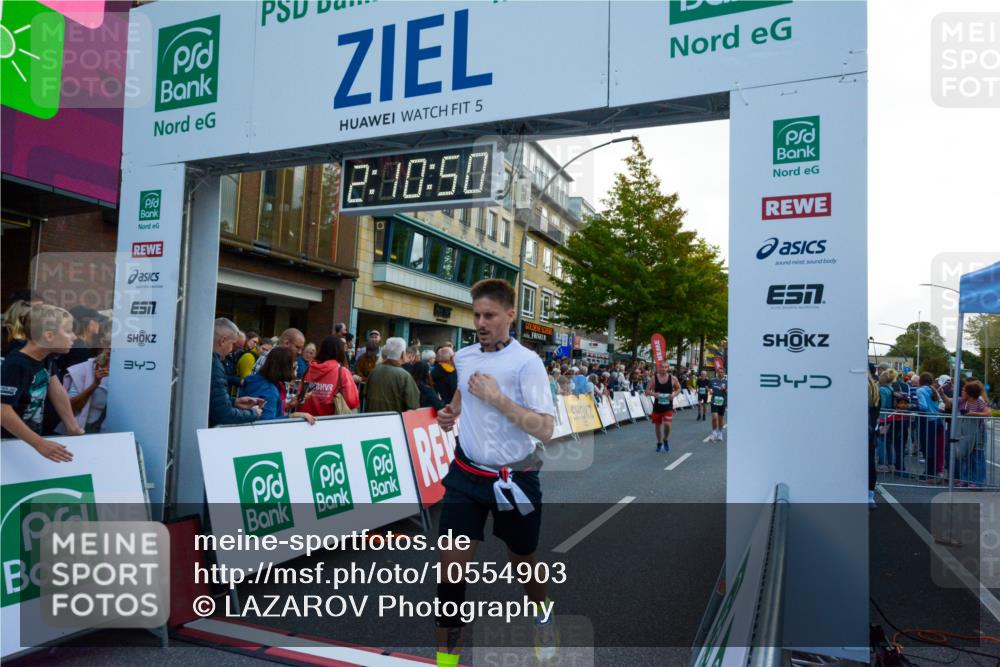 20.09.2026 - PSD Bank Halbmarathon LAZAROV Photography http://msf.ph/oto/10554903 20.09.2026 12:10:50 Ziel 1037, 1569, 2072, 3122, 3344, 3396, 3472, 3475, 3680, 3829, 3877, 4024, 4083, 4186, 4530, 4701 meine-sportfotos.de