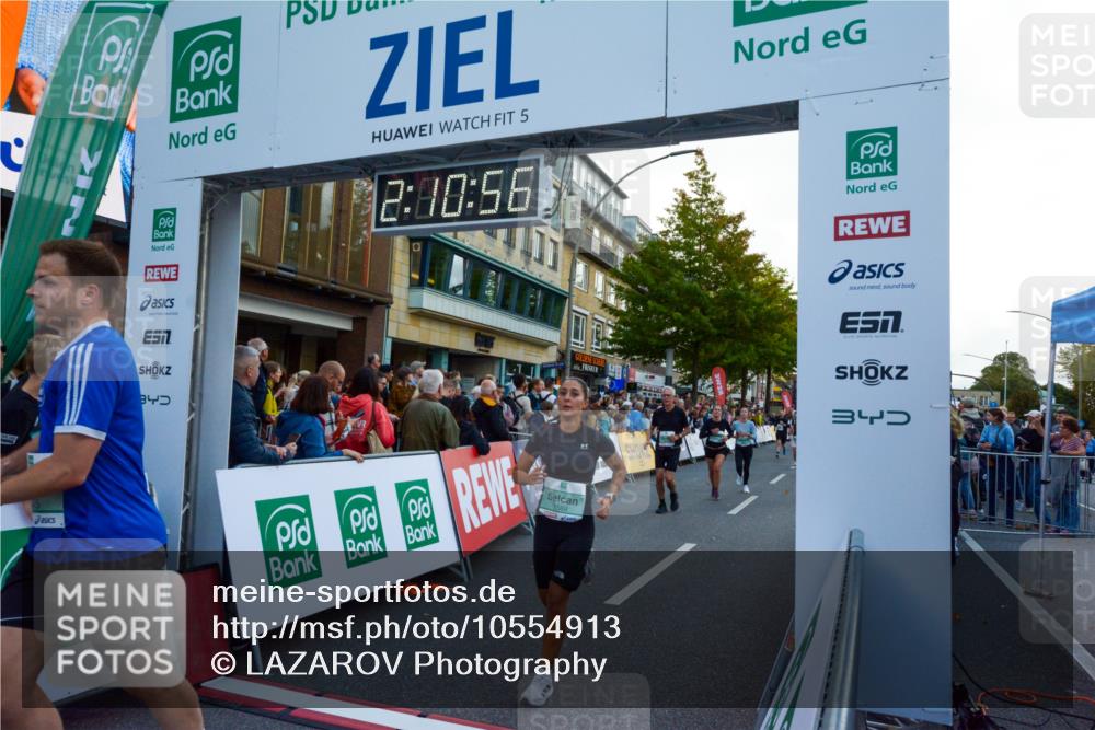 20.09.2026 - PSD Bank Halbmarathon LAZAROV Photography http://msf.ph/oto/10554913 20.09.2026 12:10:56 Ziel 1569, 1756, 2335, 2359, 2610, 3122, 3344, 3396, 3405, 3475, 3680, 3752, 3877, 4186, 4401, 4402, 4530 meine-sportfotos.de