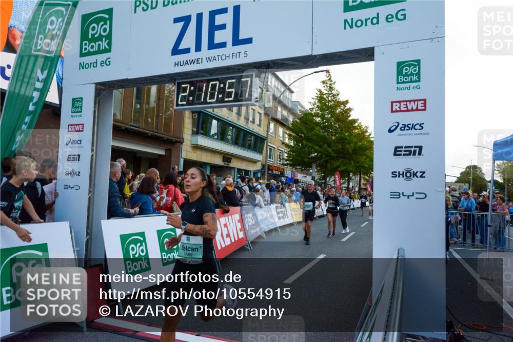 20.09.2026 - PSD Bank Halbmarathon LAZAROV Photography http://msf.ph/oto/10554915 20.09.2026 12:10:56 Ziel 1569, 1756, 2335, 2359, 2610, 3122, 3344, 3396, 3405, 3475, 3680, 3752, 3877, 4186, 4401, 4402, 4530 meine-sportfotos.de