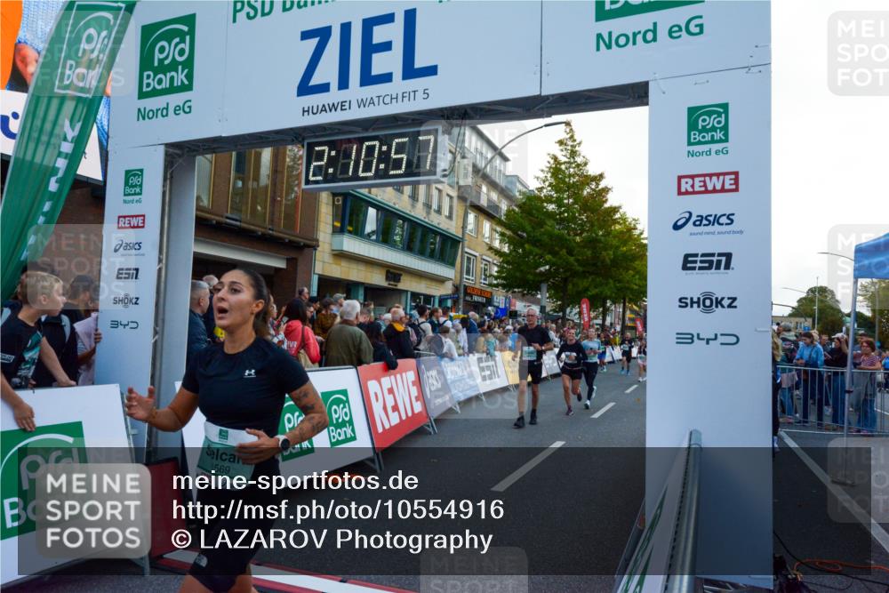 20.09.2026 - PSD Bank Halbmarathon LAZAROV Photography http://msf.ph/oto/10554916 20.09.2026 12:10:56 Ziel 1569, 1756, 2335, 2359, 2610, 3122, 3344, 3396, 3405, 3475, 3680, 3752, 3877, 4186, 4401, 4402, 4530 meine-sportfotos.de