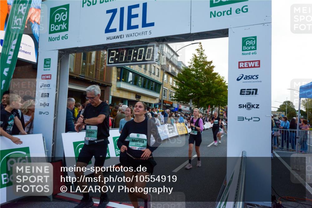 20.09.2026 - PSD Bank Halbmarathon LAZAROV Photography http://msf.ph/oto/10554919 20.09.2026 12:10:59 Ziel 1569, 1752, 1756, 2335, 2359, 2602, 2610, 3344, 3396, 3405, 3475, 3680, 3752, 3877, 4186, 4401, 4402, 4530 meine-sportfotos.de