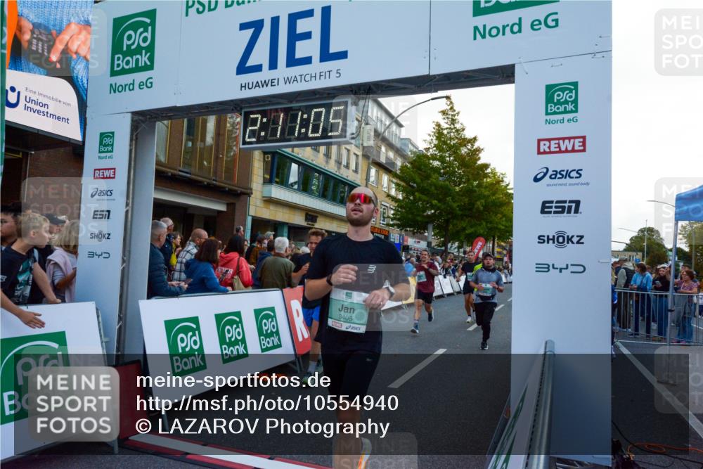 20.09.2026 - PSD Bank Halbmarathon LAZAROV Photography http://msf.ph/oto/10554940 20.09.2026 12:11:05 Ziel 1752, 1756, 2335, 2359, 2602, 2610, 3344, 3396, 3405, 3680, 3752, 3877, 4401, 4402 meine-sportfotos.de