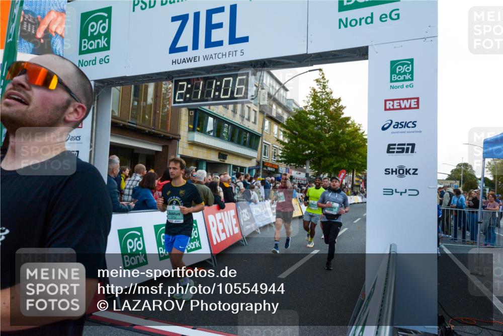 20.09.2026 - PSD Bank Halbmarathon LAZAROV Photography http://msf.ph/oto/10554944 20.09.2026 12:11:06 Ziel 1752, 1756, 2335, 2359, 2602, 2610, 3396, 3405, 3680, 3752, 4401, 4402 meine-sportfotos.de