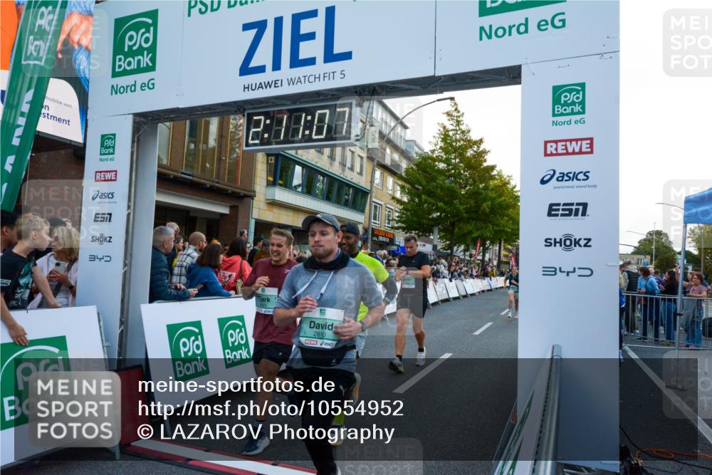 20.09.2026 - PSD Bank Halbmarathon LAZAROV Photography http://msf.ph/oto/10554952 20.09.2026 12:11:07 Ziel 1752, 1756, 2335, 2359, 2602, 2610, 3396, 3405, 3752, 4401, 4402 meine-sportfotos.de