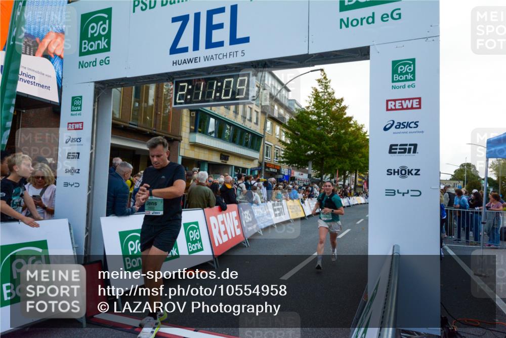 20.09.2026 - PSD Bank Halbmarathon LAZAROV Photography http://msf.ph/oto/10554958 20.09.2026 12:11:09 Ziel 1752, 1756, 2335, 2359, 2602, 2610, 3405, 3752, 4401, 4402 meine-sportfotos.de