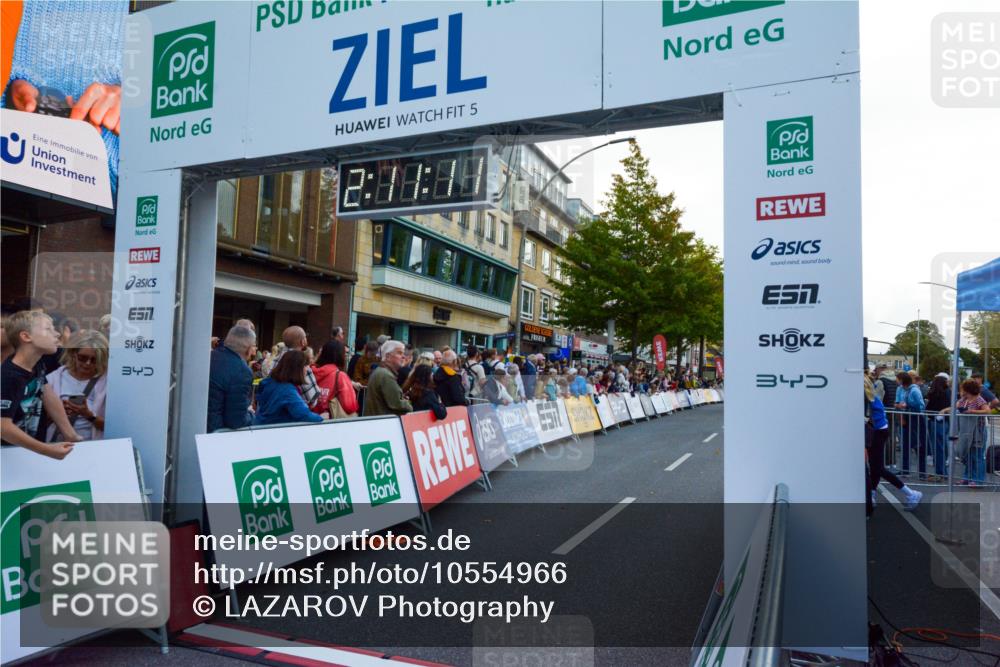 20.09.2026 - PSD Bank Halbmarathon LAZAROV Photography http://msf.ph/oto/10554966 20.09.2026 12:11:11 Ziel 1752, 2602, 2610, 2719, 3405, 3752, 4401, 4402 meine-sportfotos.de